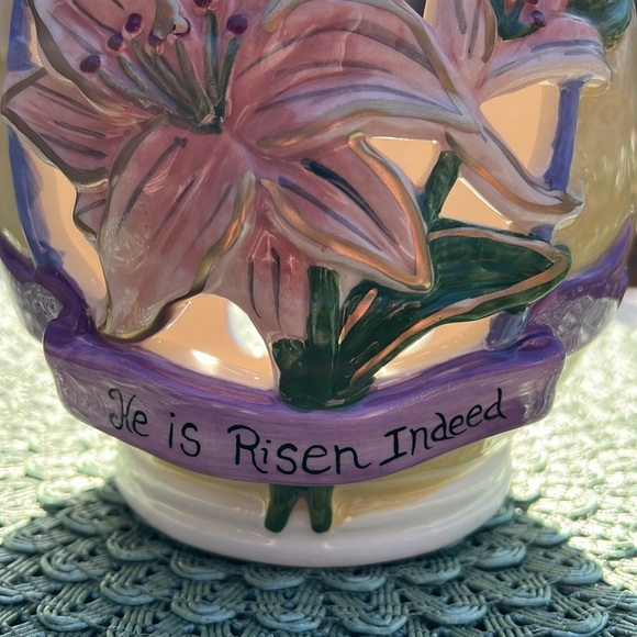 NWT Blue Sky, Tea Light Candle House Lily Easter Egg HE IS RISEN INDEED - Picture 2 of 10
